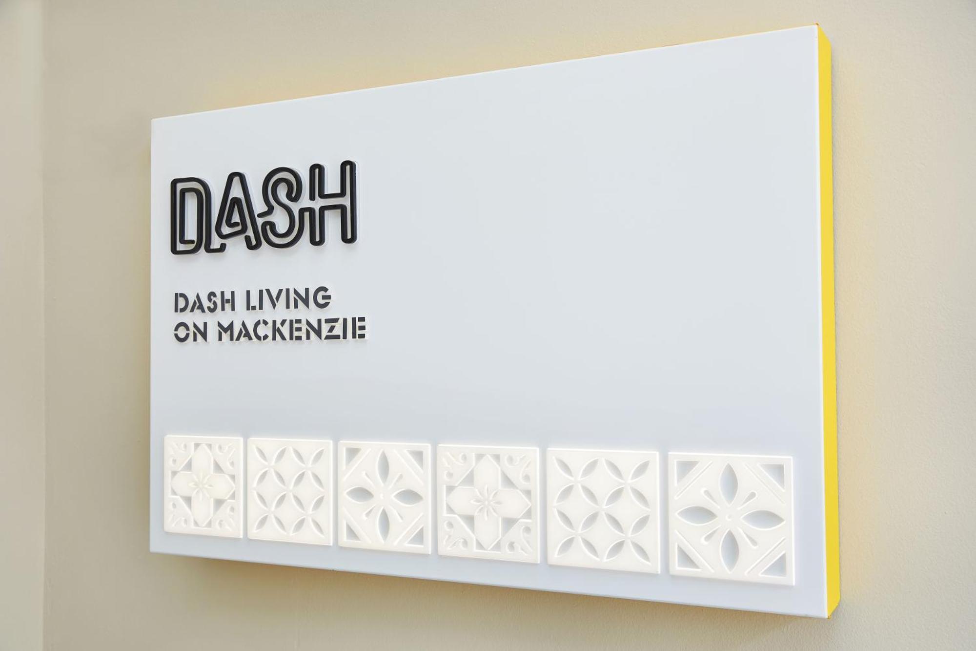 Dash Living On Mackenzie Khách sạn